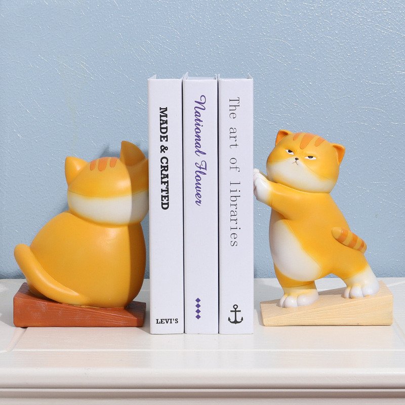 Resin Ornaments Home Room Door Stalls Study Desk Decorations Bookends
